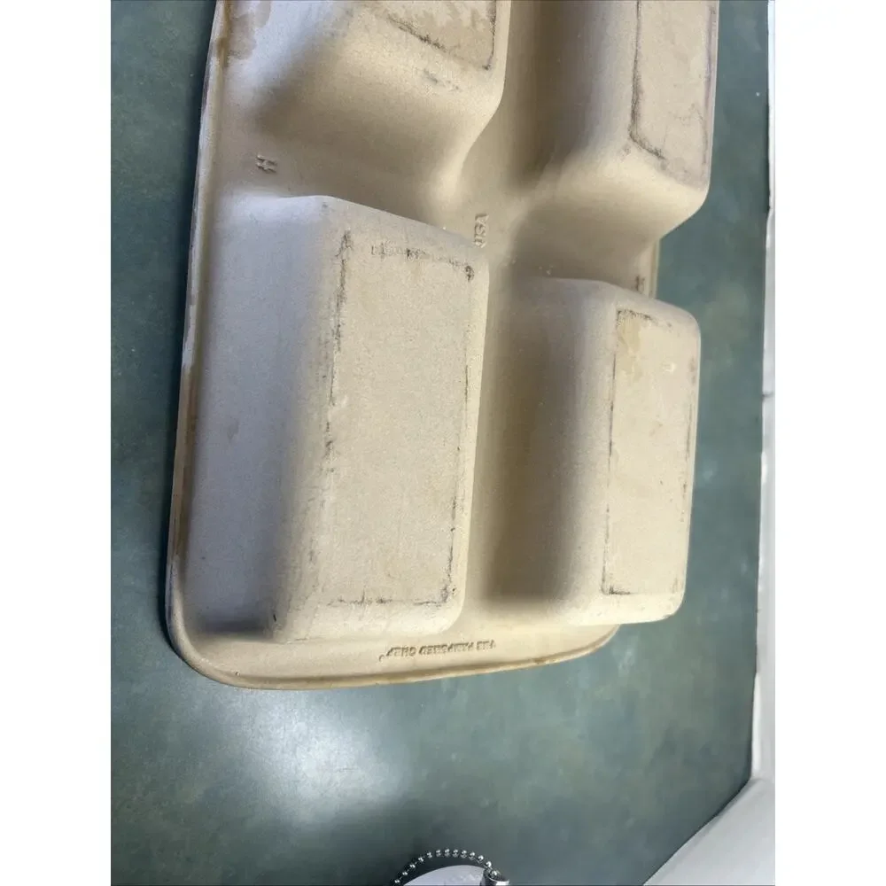 Pampered Chef 4 Mini Loaf Stoneware Pan USA 15x9 Natural Baking Pan AS-IS Read